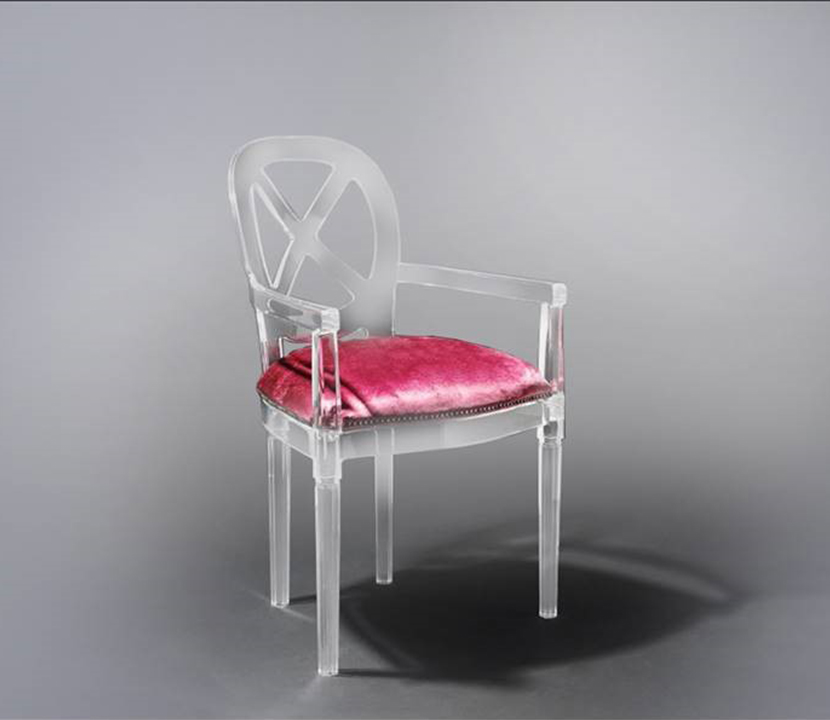 Plexi-Craft_Louis-Dining-Chair-with-Arms_Gallery-2