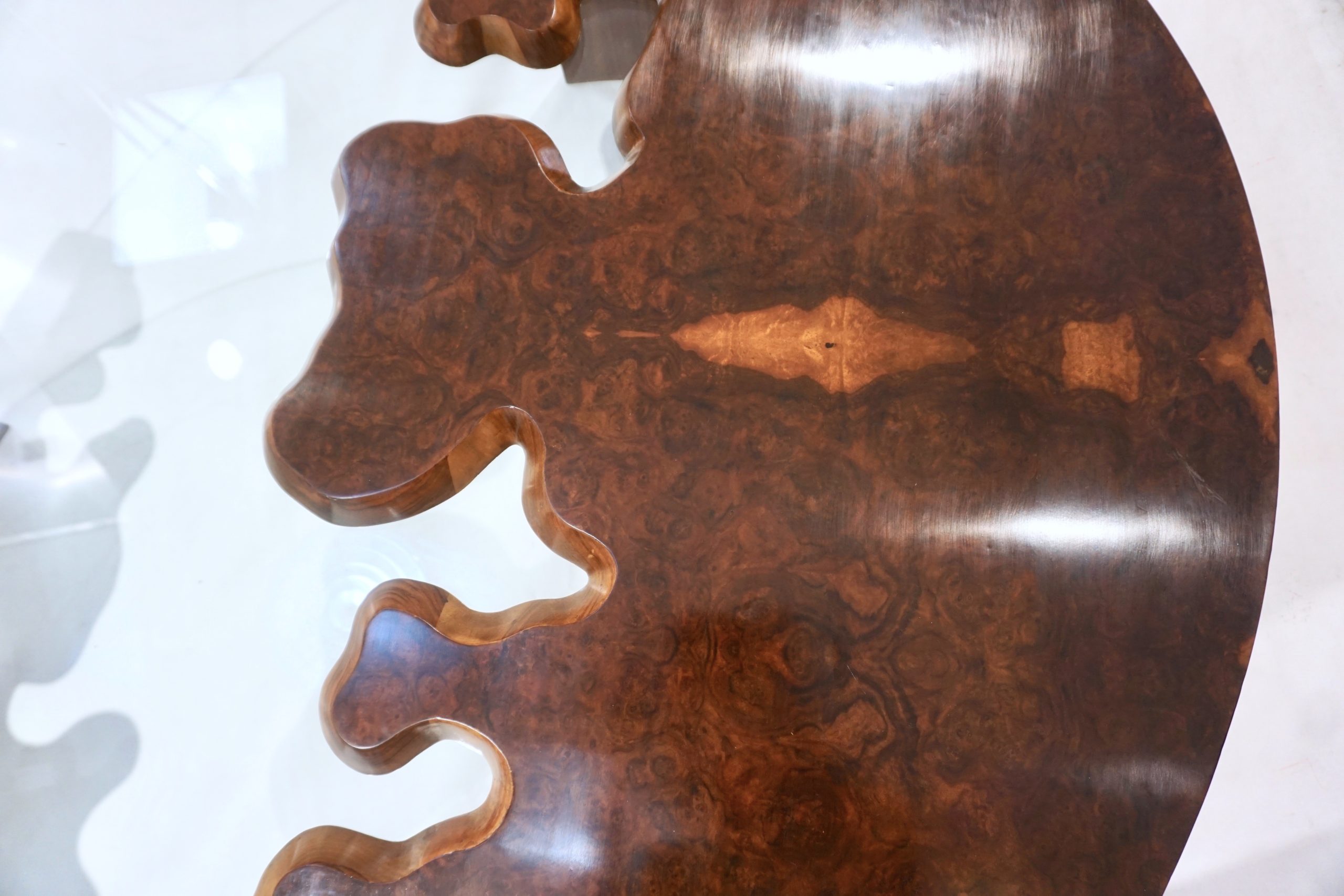 cosulich_interiors_and_antiques_products_new_york_design_Bespoke_1980_Italian_Organic_Walnut_Veneer_Glass_Oval_Coffee_Table_detail-scaled-1