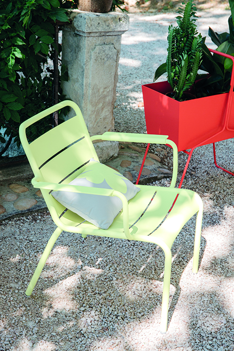 Fermob_Luxembourg Lounge Armchair_Gallery Image 28_Lifestyle Image