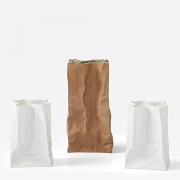 Tapio-Wirkkala-3-Tapio-Wirkkala-Porcelain-Bag-Vases-758528-3869445