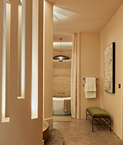 WOWhouse 2025 House of Rohl Primary Bathroom by 15o8 London_Photo_James McDonald022_WEB thumb