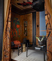 WOWhouse 2025 Stark ‘The Curator’s Room’ by Brigitta Spinocchia Freund Photo James McDonald1102_WEB thumb