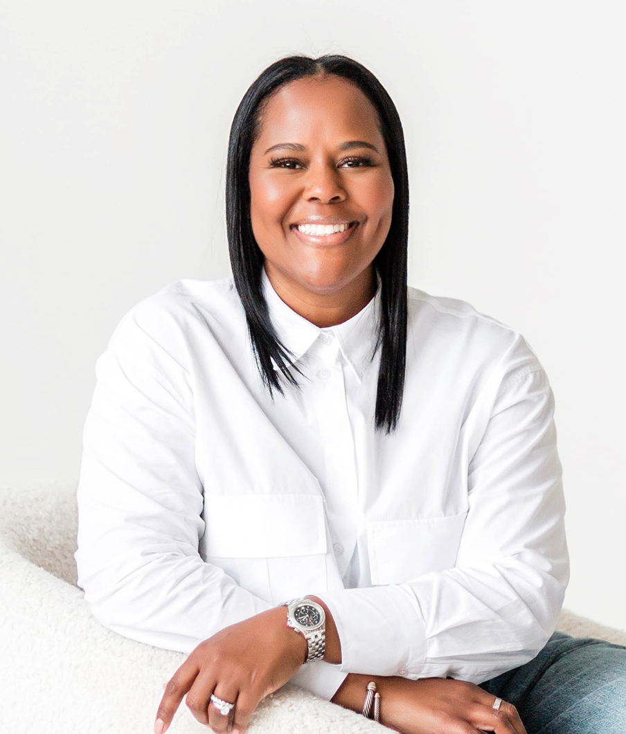 WNWN-Kelly-Collier-Clark-Headshot-Portrait