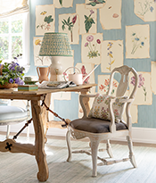 LyndeEasterlinsittingroom_Leslee Mitchell photo thumb