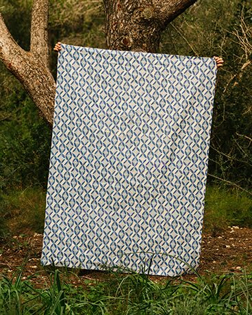 Olaf x Farr Cloth_HQ-1780-2