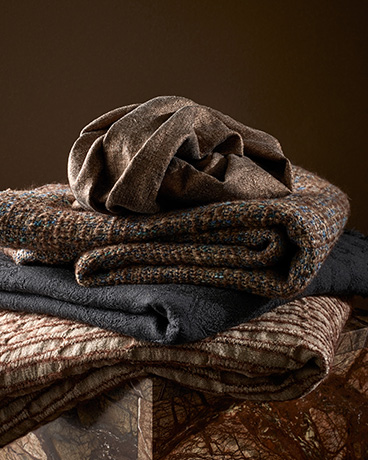 deLeCuona-NaraForest-Maple-NAR2-EtchedPaisley-Midnight-ETC6-Cactus-Canyon-CCT3-Mackintosh-Copper-MAC2-Lifestyle1