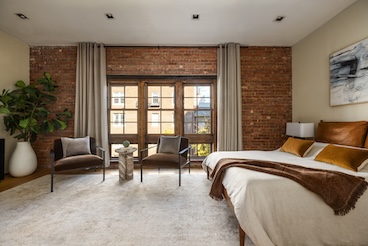 MEDIUM_RES-251027_EJ_80_Washington_Place_TH_0110